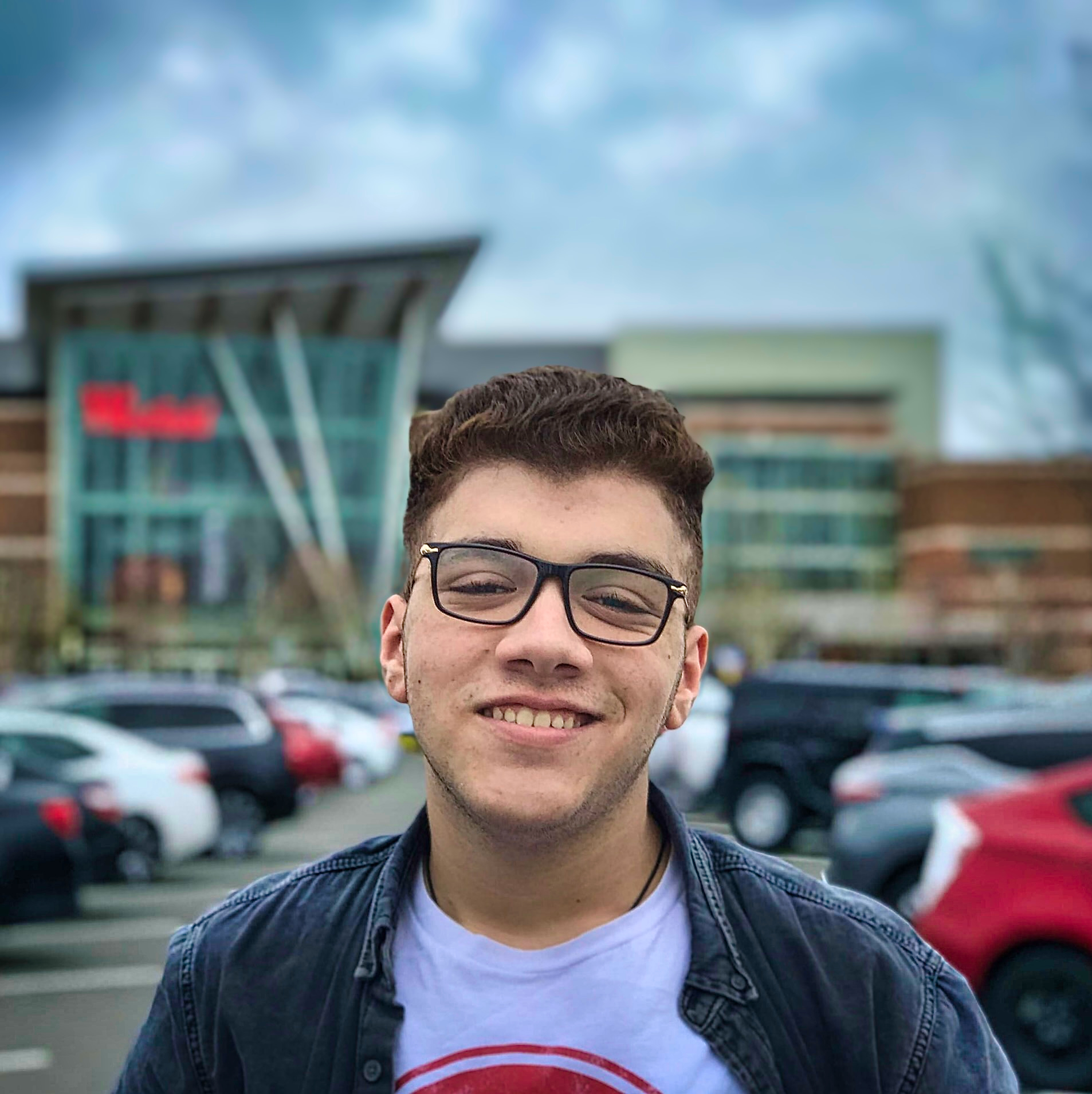 UPDATE Escape from Gaza West Seattle family seeking to help former